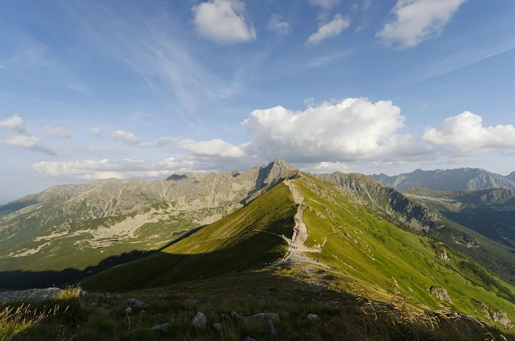 Grzbiet Tatr Zachodnich widziany z Kasprowego Wierchu