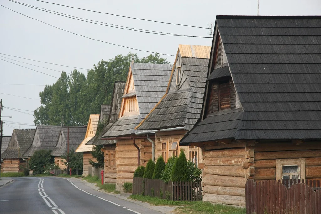 Drewniana zabudowa Chochołowa